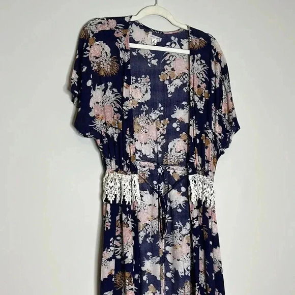 Melrose and Market Women Blue Kimono M - Picture 3 of 12